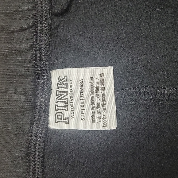 Pink Victoria Secret Shorts with Pockets - Picture 4 of 4